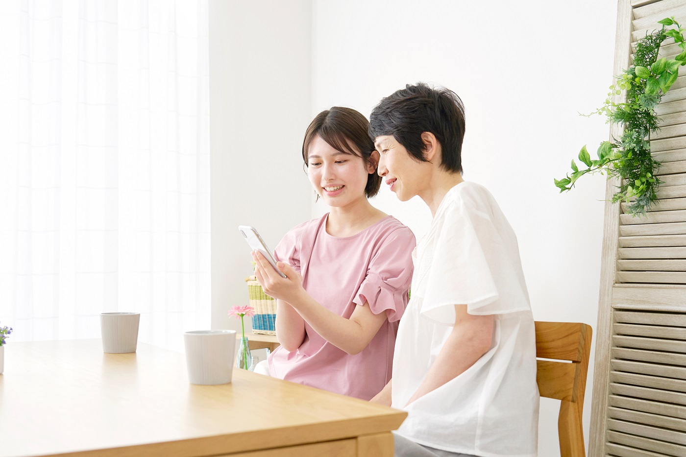デビットカードを子どもに持たせたい！申込条件や方法・手順を解説